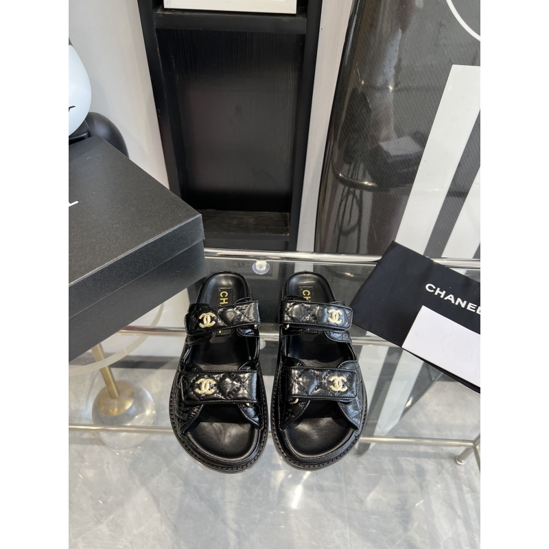 Ch*el slippers